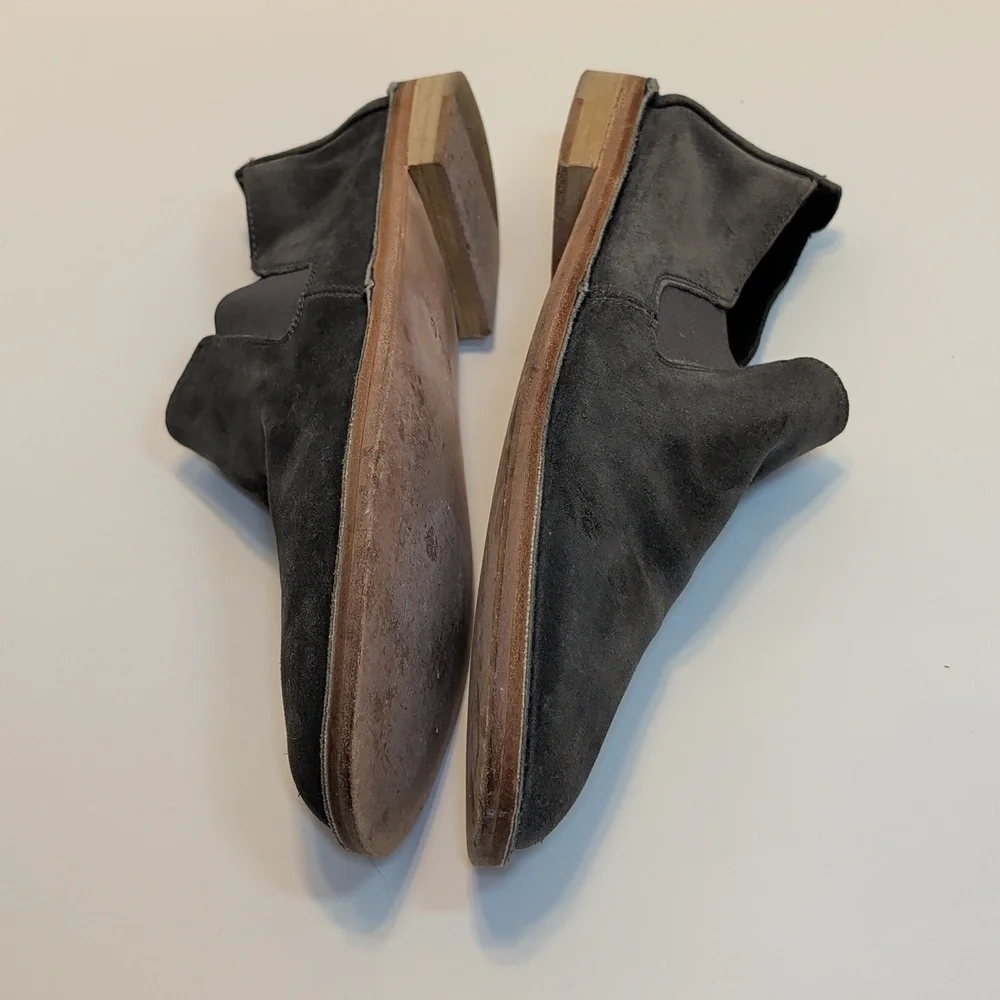 Vince Men's Suede Loafers Size 9.5
